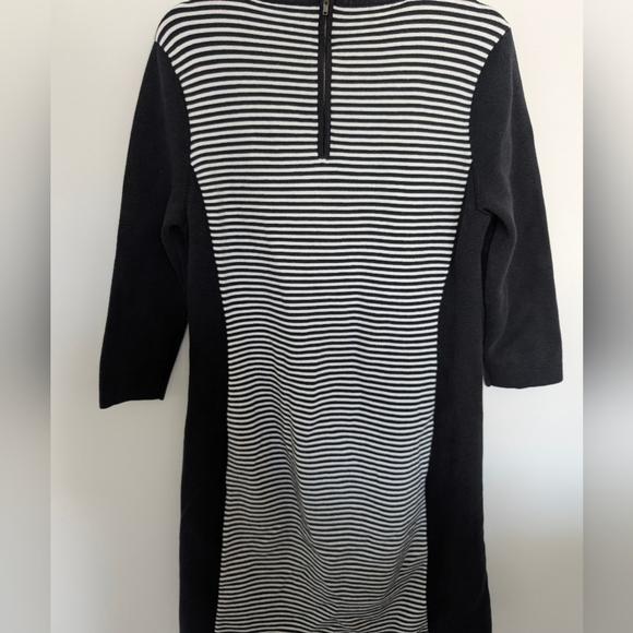 J. McLaughlin Size XL Black And White Striped Knit Sweater Dress Zipper Preppy - Picture 4 of 9